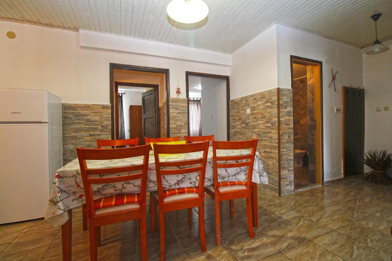 Apartments Matilda 1954 Fažana Dış mekan fotoğraf
